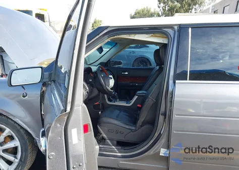 2010 Ford Flex Limited z USA, uszkodzony, nr VIN 2FMHK6DT1ABA54309